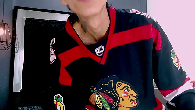 Snapshot of Daniel_delux_ chatting on December 2025 11:08:02 AM Daniel delux online show from December 2025 11:08:02 AM