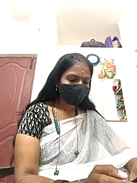 Tamil Yalini12 online show from April 2026 12:02:02 AM