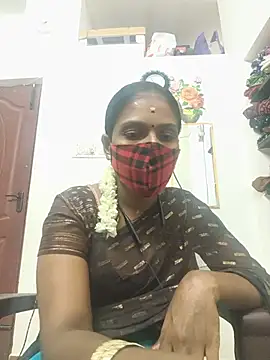 Snapshot of Tamil_Yalini12 chatting on July 2026 05:06:02 PM Tamil Yalini12 online show from July 2026 05:06:02 PM