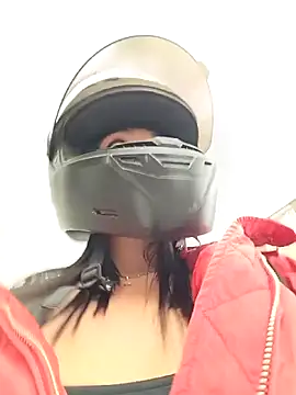  Luna-1 online show from November 2025 03:12:02 PM