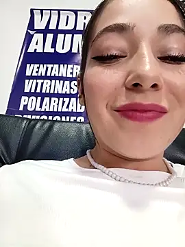  Luna-1 online show from December 2025 06:16:01 PM