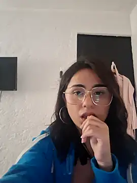 Akane24 online show from September 2025 10:46:01 PM