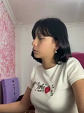 xoxo milk online show from February 2026 09:40:02 PM