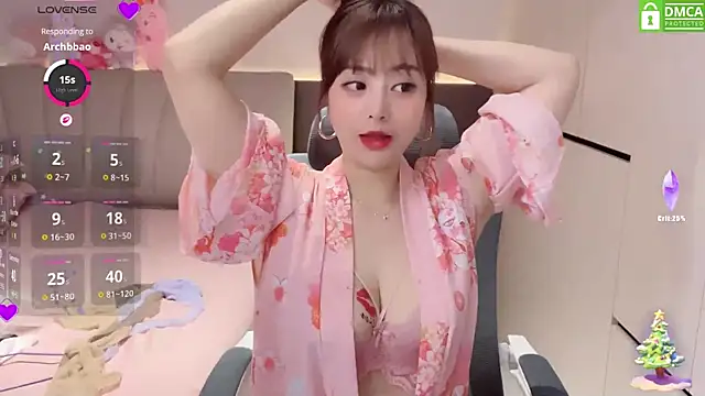 Snapshot of Koo-liy chatting on May 2026 05:07:02 PM Koo-liy online show from May 2026 05:07:02 PM