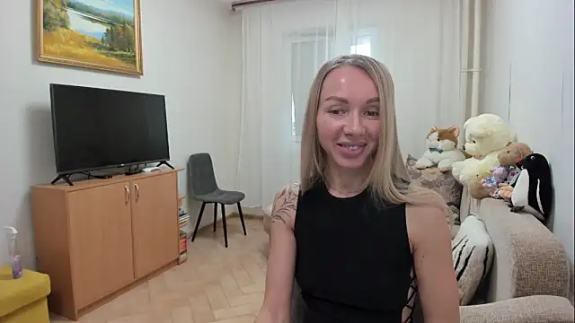 Snapshot of AlisiaCat chatting on April 2026 10:08:02 AM AlisiaCat online show from April 2026 10:08:02 AM