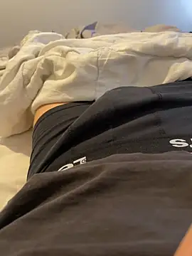 Snapshot of alejoxx1x chatting on September 2025 12:18:01 PM alejoxx1x online show from September 2025 12:18:01 PM