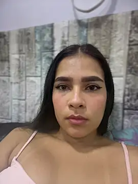 Valery lux16 online show from April 2026 03:52:01 PM