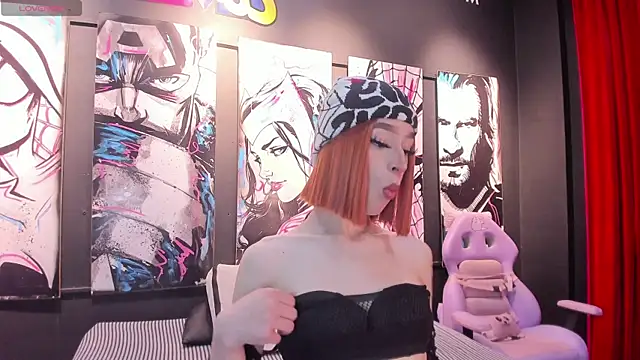 Snapshot of SweettPoison_ chatting on June 2026 02:28:02 AM SweettPoison online show from June 2026 02:28:02 AM