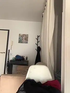 alessiobaz online show from February 2026 12:50:01 PM