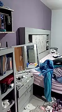 transreyna online show from February 2025 11:41:02 AM