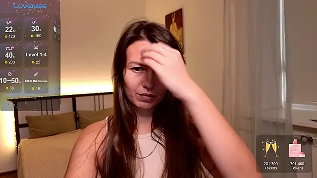 Snapshot of EllaCanny chatting on September 2025 07:03:02 AM EllaCanny online show from September 2025 07:03:02 AM