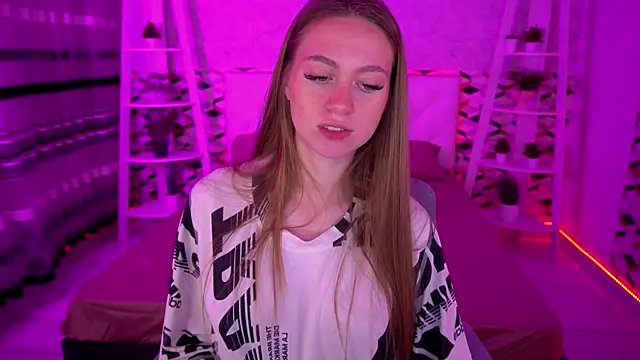 Snapshot of GoGoDream chatting on April 2026 06:22:01 AM GoGoDream online show from April 2026 06:22:01 AM