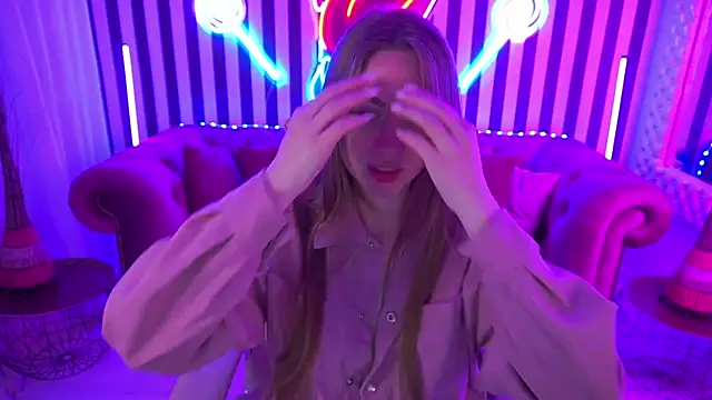 Snapshot of GoGoDream chatting on April 2026 07:40:01 AM GoGoDream online show from April 2026 07:40:01 AM