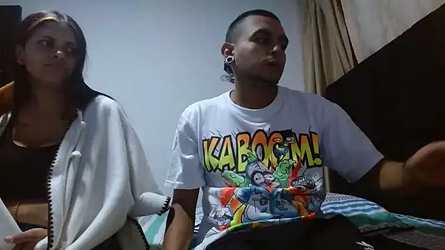 Snapshot of Carlandelli1 chatting on October 2025 03:18:02 AM Carlandelli1 online show from October 2025 03:18:02 AM