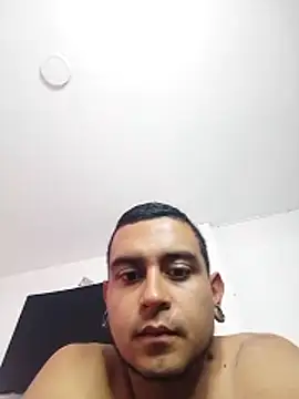 Snapshot of Carlandelli1 chatting on March 2026 09:33:02 PM Carlandelli1 online show from March 2026 09:33:02 PM