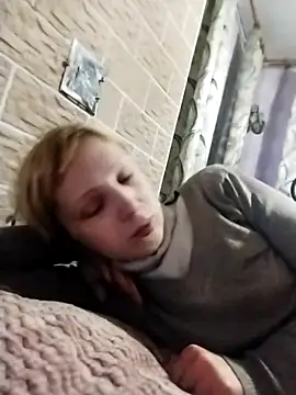 Ponka2011 online show from November 2025 06:19:02 AM