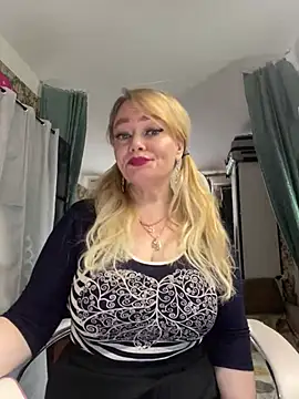 Sweet-blonde online show from March 2026 01:26:01 PM