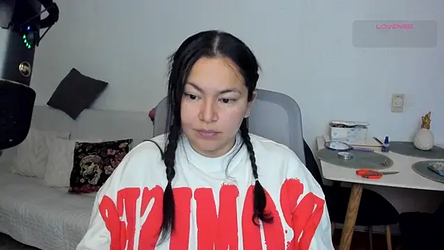 Chubby Licius online show from April 2026 11:30:02 PM