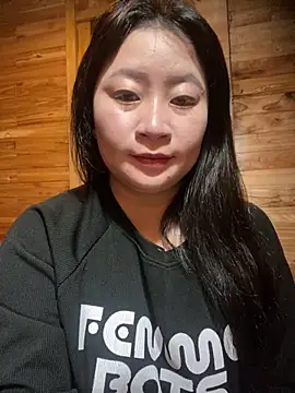 violet-00 online show from March 2026 02:25:01 AM