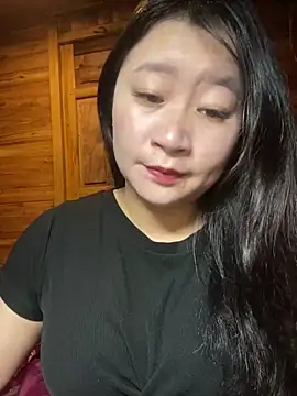 Snapshot of violet-00 chatting on March 2026 01:53:01 AM violet-00 online show from March 2026 01:53:01 AM