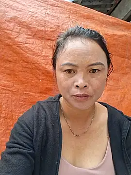 xuxulovezz online show from September 2025 12:14:01 AM