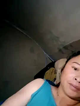 xuxulovezz online show from October 2025 11:38:02 PM