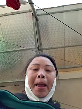 xuxulovezz online show from November 2025 11:39:02 PM