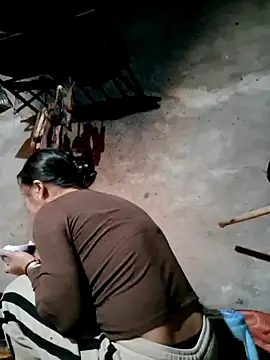 xuxulovezz online show from March 2026 04:40:01 AM