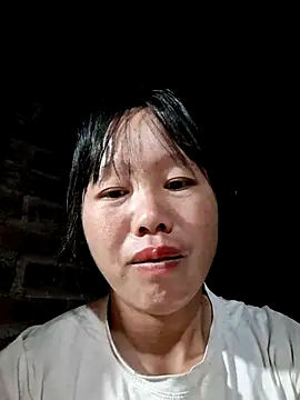 helenzz online show from October 2025 09:49:02 PM