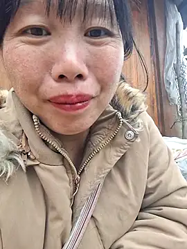 helenzz online show from December 2025 12:41:02 AM