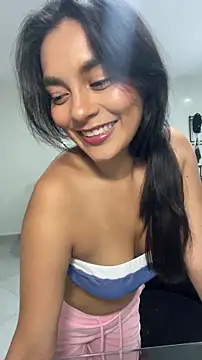 Snapshot of Selene_Wings22 chatting on March 2026 01:24:02 AM Selene Wings22 online show from March 2026 01:24:02 AM