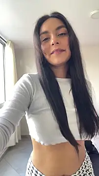 Snapshot of Selene_Wings22 chatting on March 2026 09:10:02 PM Selene Wings22 online show from March 2026 09:10:02 PM