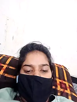 Snapshot of ROSHNI-744 chatting on October 2025 06:03:02 PM ROSHNI-744 online show from October 2025 06:03:02 PM