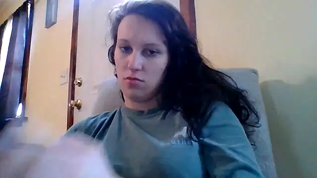 Snapshot of brunettebabexo3 chatting on February 2026 05:02:02 PM brunettebabexo3 online show from February 2026 05:02:02 PM