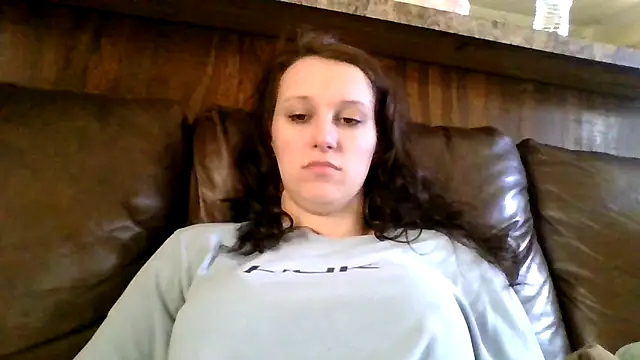 Snapshot of brunettebabexo3 chatting on February 2026 05:58:01 PM brunettebabexo3 online show from February 2026 05:58:01 PM