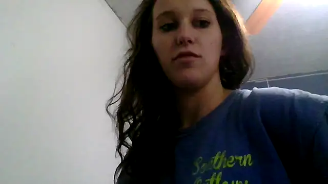 Snapshot of brunettebabexo3 chatting on March 2026 05:23:01 AM brunettebabexo3 online show from March 2026 05:23:01 AM