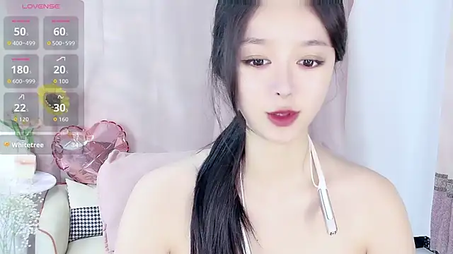 Nelly520 online show from December 2025 06:10:01 AM