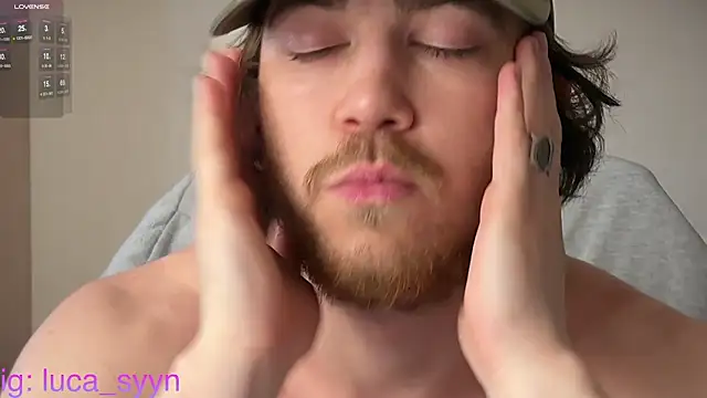 Snapshot of luca_syn chatting on November 2025 09:20:02 AM luca syn online show from November 2025 09:20:02 AM