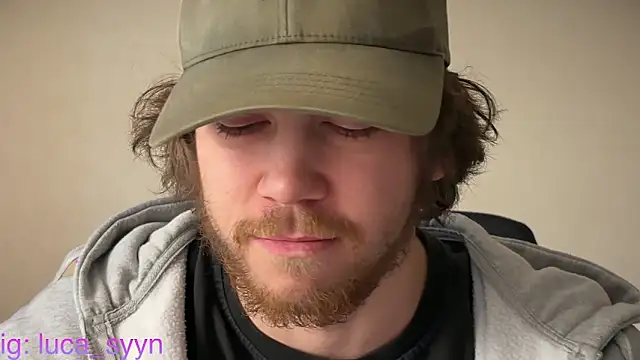 Snapshot of luca_syn chatting on November 2025 10:25:02 AM luca syn online show from November 2025 10:25:02 AM