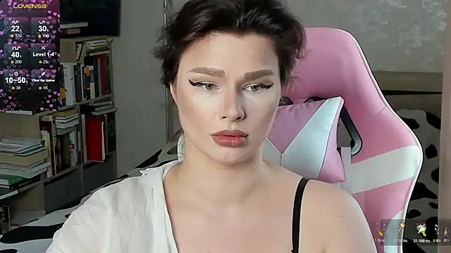 Snapshot of bbJ_one chatting on July 2026 06:51:01 AM bbJ one online show from July 2026 06:51:01 AM