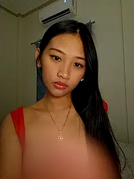 Snapshot of Bunny72772 chatting on October 2025 03:56:02 PM Bunny72772 online show from October 2025 03:56:02 PM