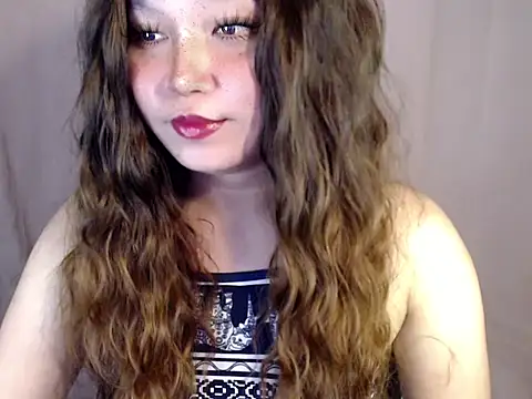 Snapshot of Eyes-on-me chatting on November 2025 05:47:02 PM Eyes-on-me online show from November 2025 05:47:02 PM