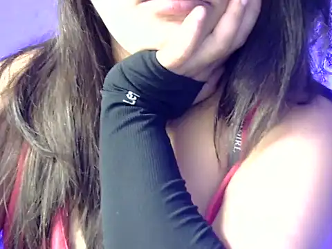 Aaliya02 online show from April 2026 11:40:02 AM