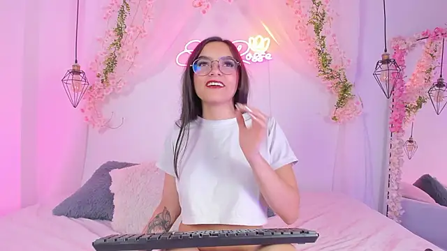 eimi rosse18 online show from February 2026 12:21:01 PM