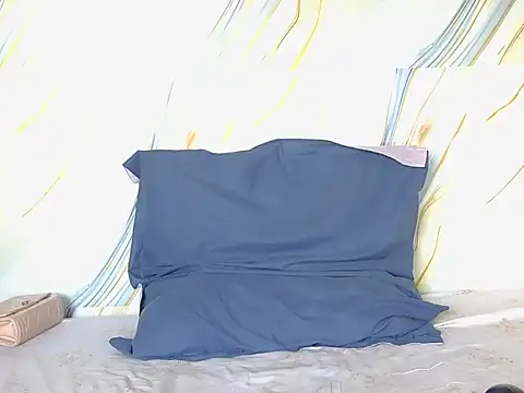 Snapshot of l4_love chatting on October 2025 08:26:01 AM l4 love online show from October 2025 08:26:01 AM