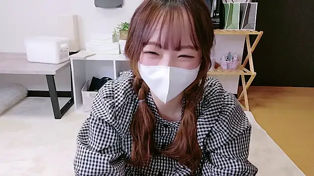 saku sakura  online show from October 2025 12:52:02 PM