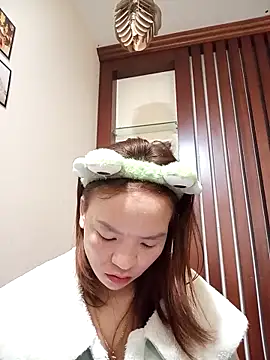    Dorry02    online show from December 2025 06:19:01 AM