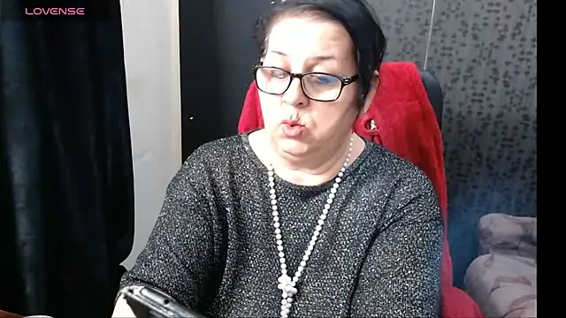 Snapshot of MissSanjanne chatting on December 2024 04:14:01 PM MissSanjanne online show from December 2024 04:14:01 PM
