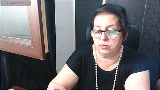 Snapshot of MissSanjanne chatting on September 2025 06:02:02 AM MissSanjanne online show from September 2025 06:02:02 AM