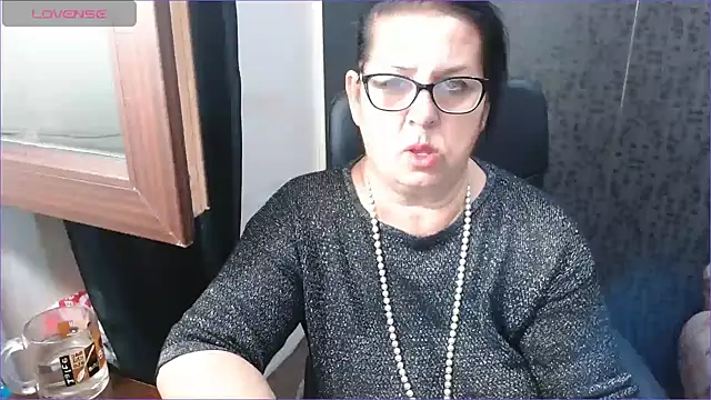 Snapshot of MissSanjanne chatting on September 2025 08:10:02 PM MissSanjanne online show from September 2025 08:10:02 PM